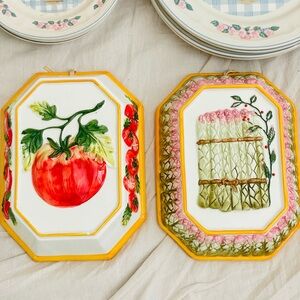 Vegetable ceramic wall decor set of 2